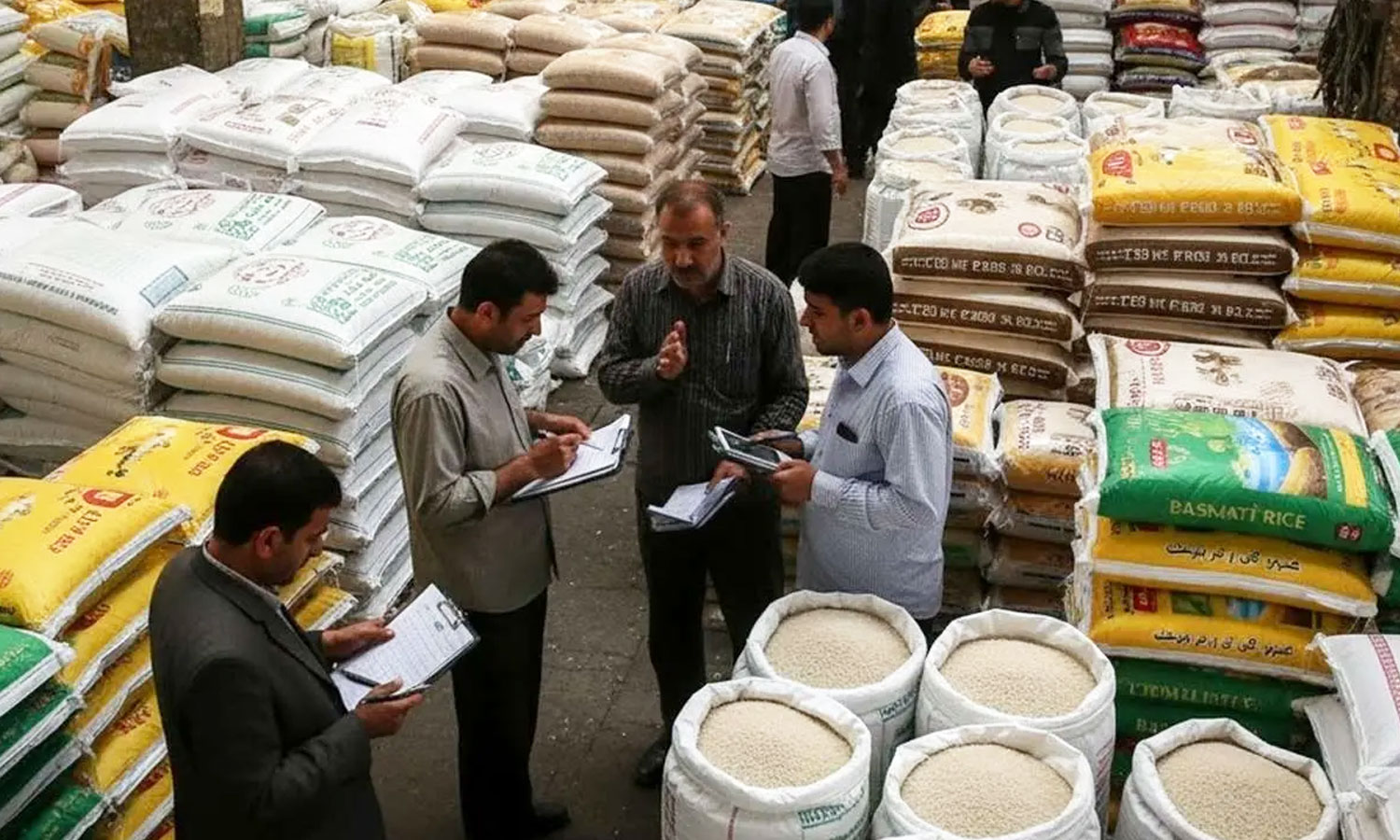 چطور یک فروشگاه محلی را با تأمین حرفه‌ای رشد دهیم؟